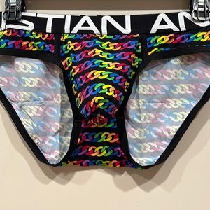 PRIDE 🌈 Chain brief - NWT